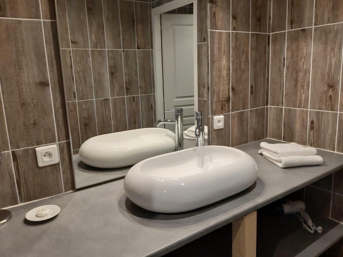 شقة Les Logis Des Vignobles Sainte Emilion En Duplex N 3 Avec Terrasse المظهر الخارجي الصورة